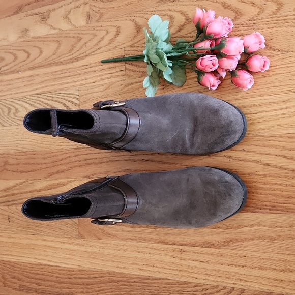 Cole Haan Waterproof Brown Suede Leather Boots / Booties Size 7 - Picture 4 of 9